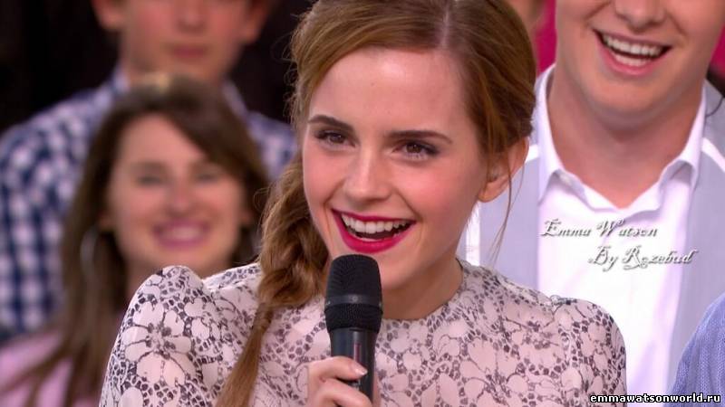 Шоу Le Grand Journal with Emma Watson, 17 мая 2013 года