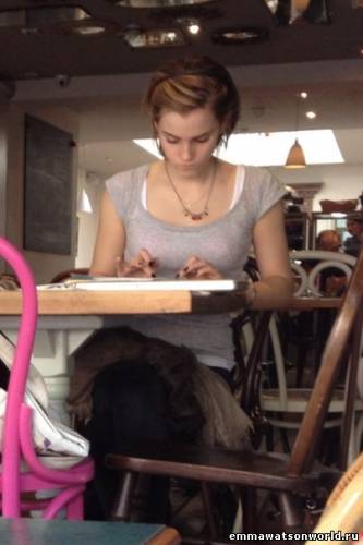 Эмма в кафе Лондона